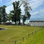 Mango - Dingi 104 * Siófok