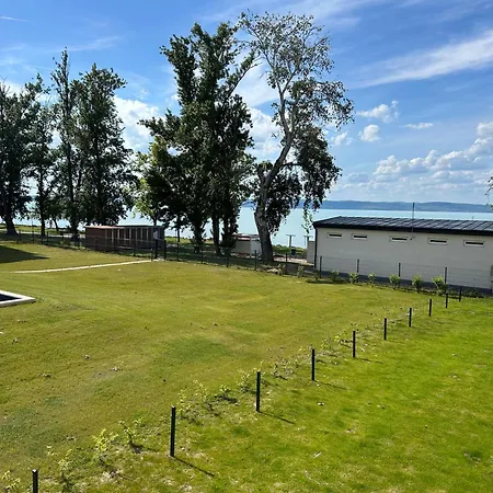 Dingi 104 * Siófok