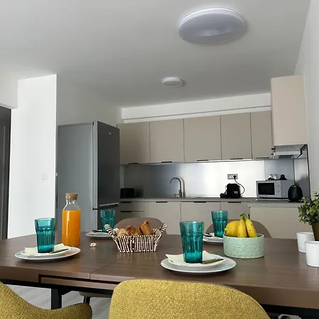 Dingi 104 Apartment *